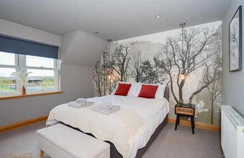 Dalbeattie House | Hill View
