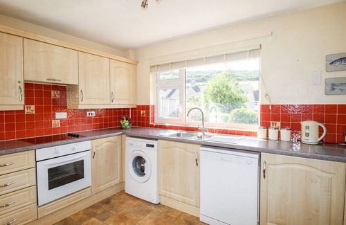 West Lulworth Cottage | Hill View