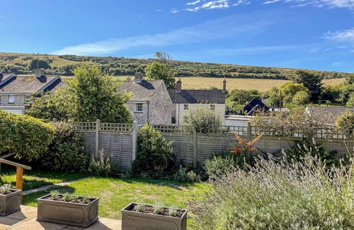 West Lulworth Cottage | Hill View