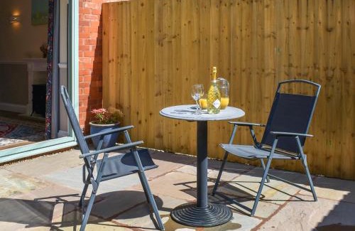 Sticklepath House | Hillerton Cross Farm