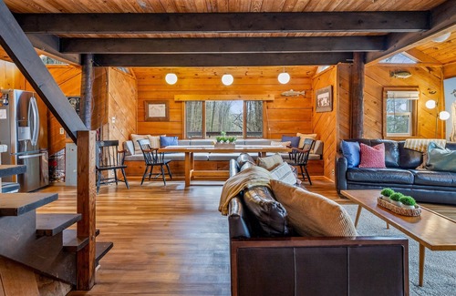 Keuka Park Cottage | Hillside Cabin | On Keuka Lake | FLX