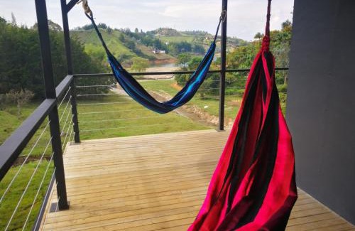 El Penol House | Hillside Cabins - Guatapé