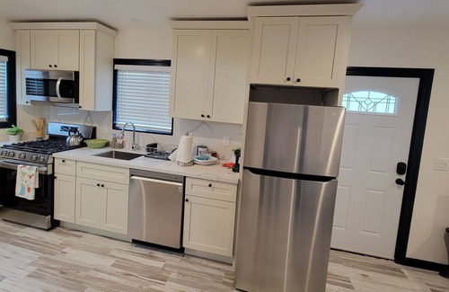 Castro Valley Cottage | Hillside Detached secluded one bedroom