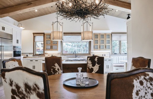 Mammoth Lakes House | Hillside Highlands, Unit B (w/Loft)