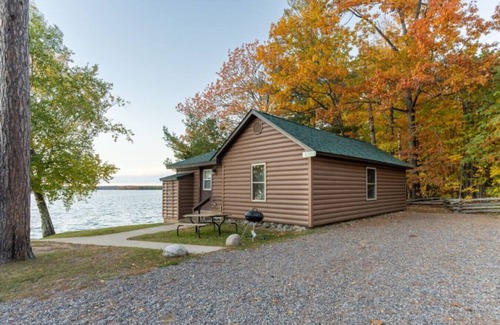Phelps Cabin | Hillside Resort Cabin #1