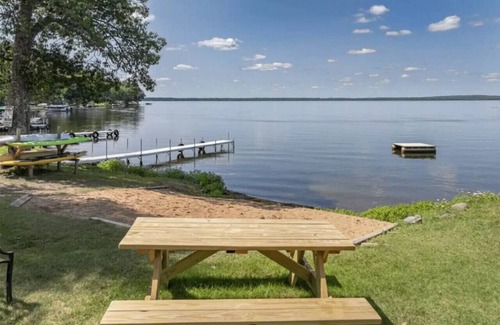 Phelps Cabin | Hillside Resort Cabin #11