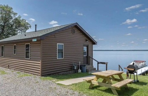 Phelps Cabin | Hillside Resort Cabin #4