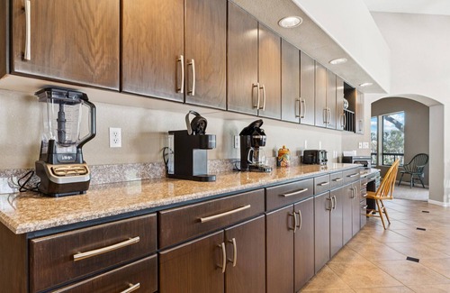 Fountain Hills House | Hillside Tranquility - Desert Views, Heated Pool, Outdoor Kitchen & Light-Filled Luxury