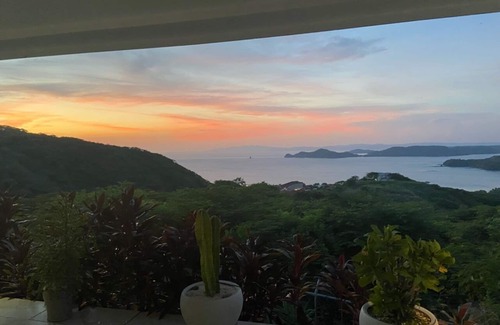Playa Hermosa House | Hillside Treasure 4 BR 3.5 Bath Amazing Views of Playa Hermosa