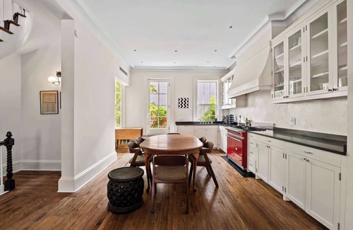 Cobble Hill House | Hillstone Manor by Rove | Home w/Private Backyard