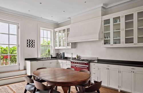 Cobble Hill House | Hillstone Manor by Rove | Home w/Private Backyard