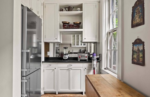 Cobble Hill House | Hillstone Manor by Rove | Home w/Private Backyard