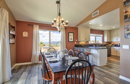 Fallbrook House | Hilltop Comforts