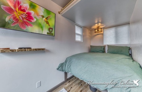 Ruidoso Cabin | Hilltop Hideaway - Amazing Views, w/ hot tub and Pet Friendly!