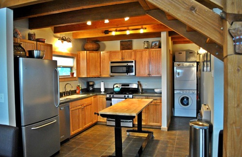 Mancos House | Hilltop Hideaway
