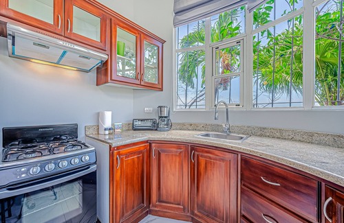 Panama Beach House | Hilltop home & casita with private pool, patio, & ocean views - near the beach