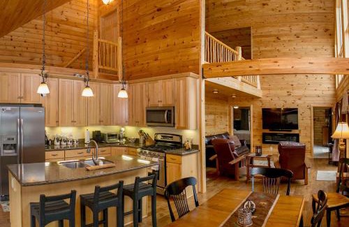 Hammondsport House | Hilltop on Keuka