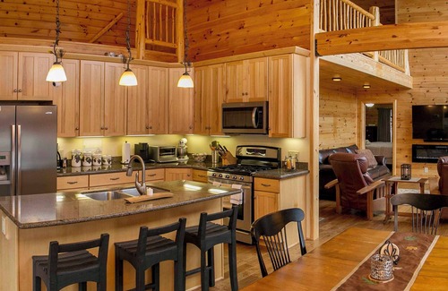 Hammondsport Cabin | Hilltop on Keuka - Your Perfect Lakeview Getaway