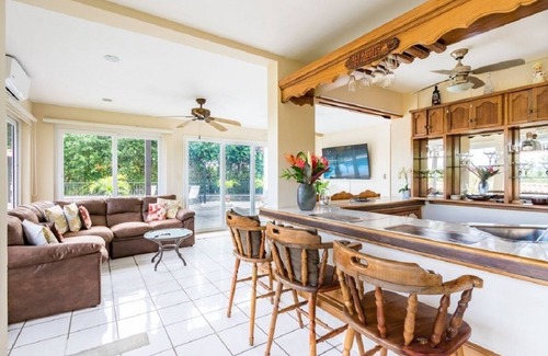Jaco House | Hilltop Villa with Pool overlooking Jaco