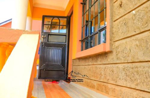 Kiserian Apartment | Hilly Home In Home