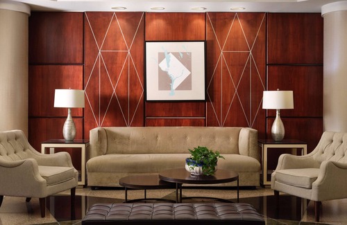 Ballston Hotel | Hilton Arlington