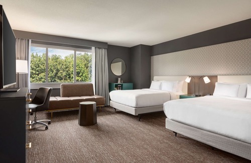 Linthicum Heights Hotel | Hilton Baltimore BWI Airport
