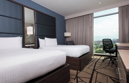 Calle 26 Hotel | Hilton Garden Inn Bogota Airport