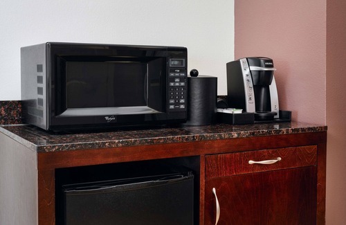 Biggs Field Hotel | Hilton Garden Inn El Paso Airport