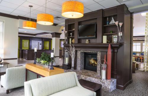 Hampton Hotel | Hilton Garden Inn Hampton Coliseum Central