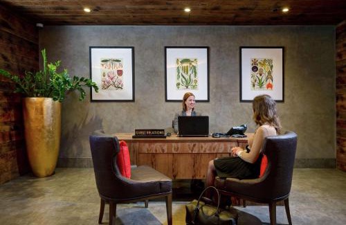 Cathedrals Hotel | Hilton London Bankside