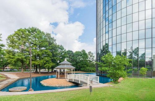 White Station Hotel | Hilton Memphis