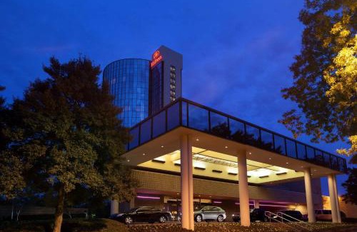 White Station Hotel | Hilton Memphis