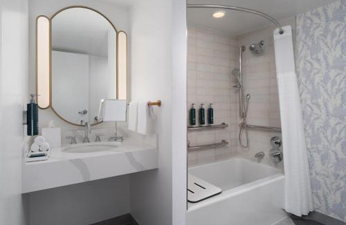Central Business District Hotel | Hilton New Orleans Riverside