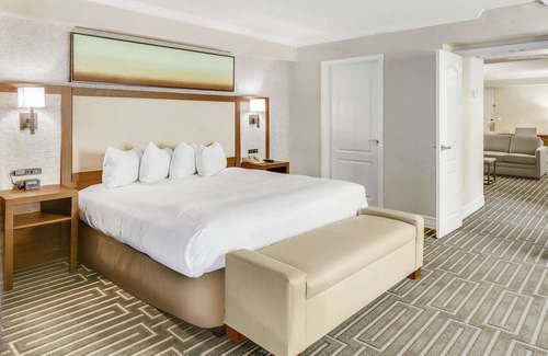 North Mountain Resort | Hilton Phoenix Tapatio Cliffs Resort