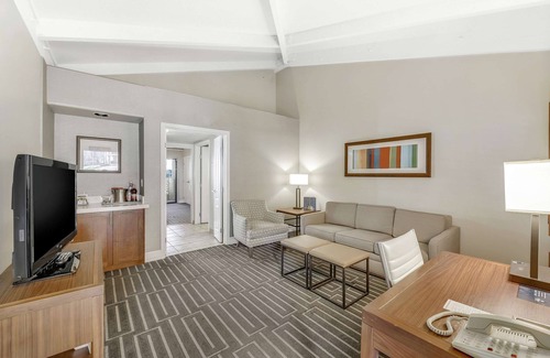 North Mountain Resort | Hilton Phoenix Tapatio Cliffs Resort