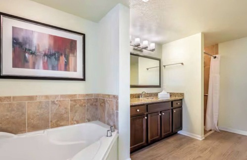 West Kissimmee Resort | Hilton's Mystic Dunes 2 Bedroom Suite - Close Proximity to ALL Theme Park