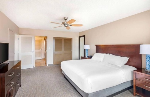 Kaanapali Resort | Hilton Vacation Club at Ka’anapali Beach - 1 Bedroom/Partial Kitchen