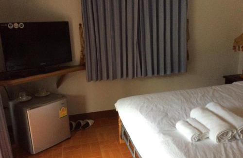 Sila Resort | Himawari Restaurant & Cottage