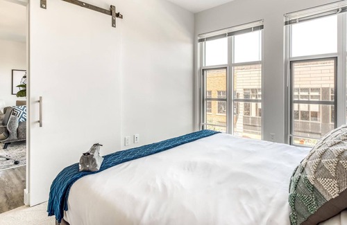 North Bethesda Apartment | Hip and Modern 1BR in North Bethesda
