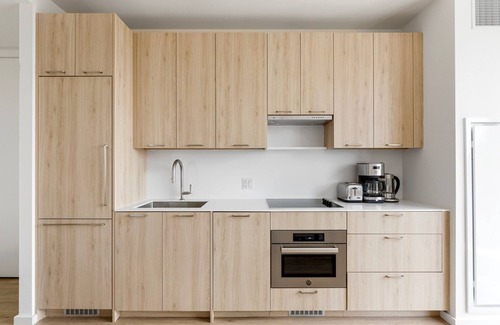 Clinton Hill Apartment | Hip Clinton Hill 2BR w/Gym, Elev & W/D, near Sports, by Blueground