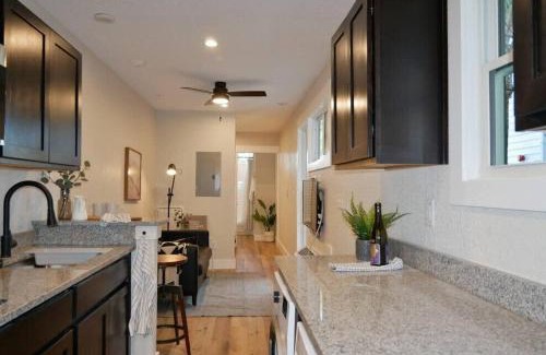 Downtown Jacksonville Apartment | Hip Container APT - 5 Min Walk to TIAA Bank