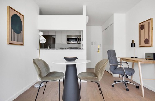 Union Square Apartment | Hip Flatiron 1BR w/Elevator & Gym, near Union Square Park, by Blueground