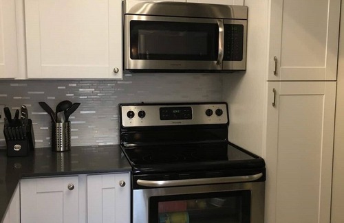 St. Johns Condo | HIP HIDEAWAY