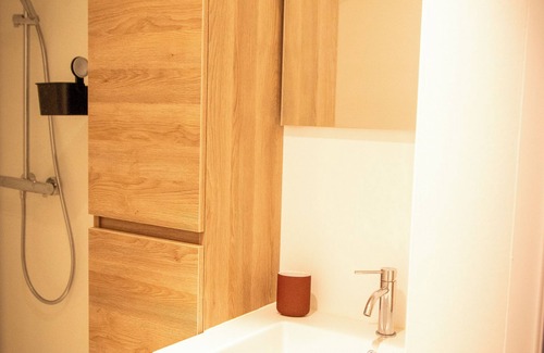 Knokke Apartment | Hip & modern ground floor apartment with 2 billiard tables and all amenities!
