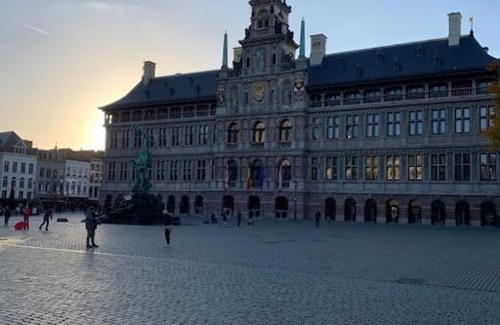 Historisch centrum Apartment | Hippe studio in historisch gebouw in oude centrum