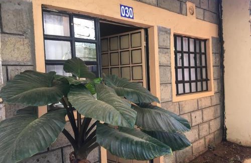 Central Province Cabin | Hippo Point BnB