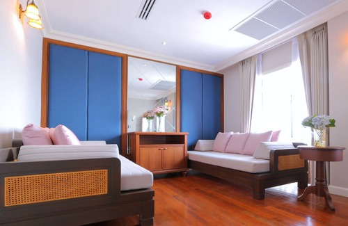 Wat Sam Phraya Hotel | Hiranyakul House