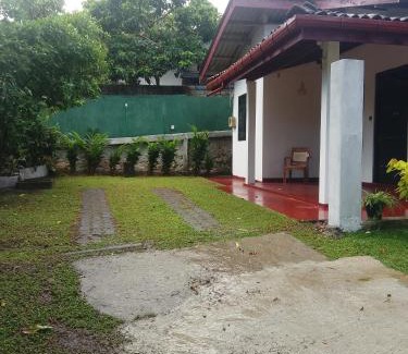 Thiranagama Villa | Hirusha Villa