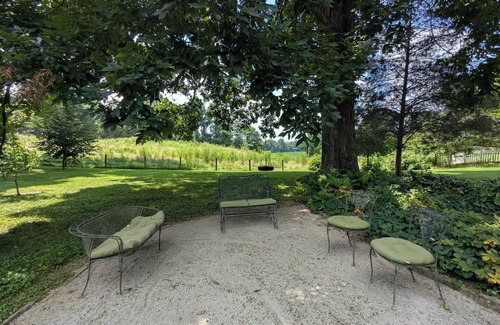 Rome House | Historic 1850’s farmhouse nestled in the woods near the Ohio River in So Indiana