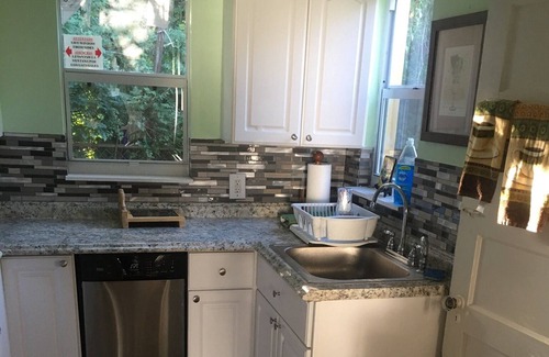 Delray Beach Cottage | Historic 1929 cottage in pineapple grove area